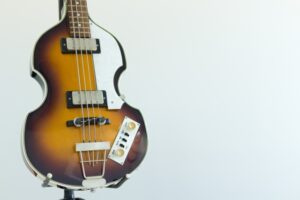 池袋のおすすめベース教室｜初心者に人気＆安い豊島区のベーススクール・アイキャッチ